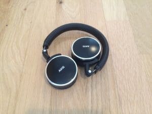 AKG N60 foldet sammen