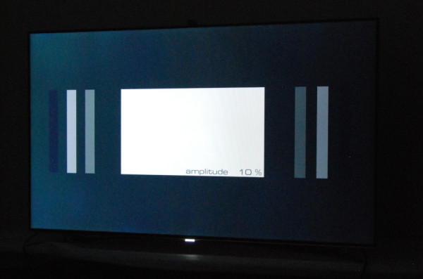 Samsung-LED-TV_UE46F8005_Backlight-Bleed-Clouding_sofa