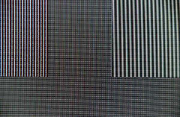 Samsung F8005 linebleed